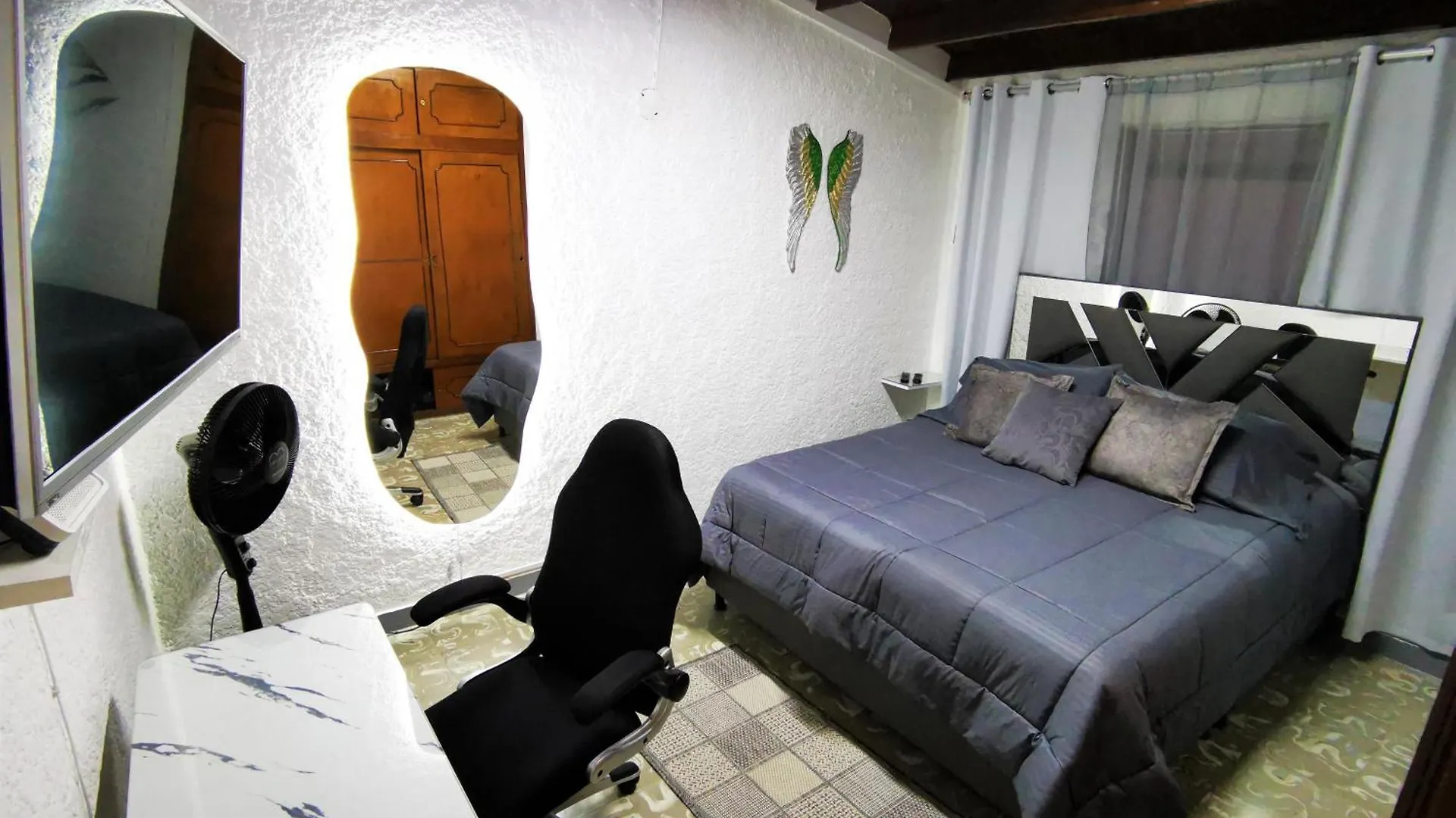 Сasa de vacaciones Villa Casangel Hogar Familiar En Sector Exclusivo Cerca Al Aeropuerto Local Frente Al Poblado Medellín